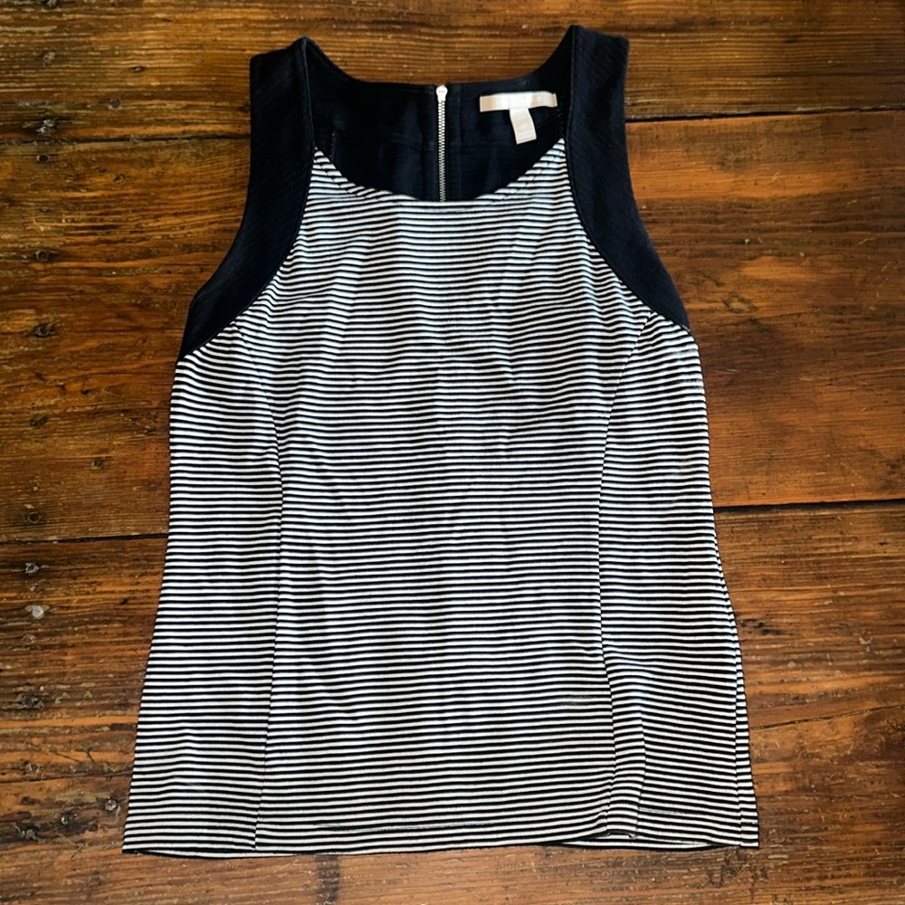 Banana Republic adorable tank. Stripes and zipper
